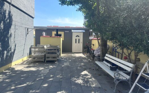 Dom apartamentowy w Nin – zaledwie kilka kroków od piaszczystej plaży